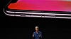 Det stokket seg da Craig Federighi skulle demonstrere hvordan man låser opp ny iPhone med ansiktet.