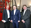 Ny Ventelos-styreleder Gunnar Asp (t.h.) og Ventelo-sjef Stig Herbern (t.v.) sammen med EQTs norgessjef Anders Misund i midten.