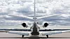 Den amerikanske 19-åringen som ble kjent for å spore og publisere Elons Musks flyturer, har nå gått over til å melde om russiske oligarkers flyaktivitet. Flyet på bildet er ikke et av dem.