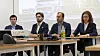 Laget «The Norwegian Cyber Chiefs» presenterer sin brief til dommerne i den innledende runden. F.v.: Joachim Ulven, Philip Johannes Nyblom, Mazaher Kianpour og Simen Bai. Foto: Merete Nyheim