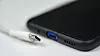 Den ny loven sier at USB-C, som i dag brukes i Android-telefoner, skal bli felles ladestandard for alle typer smarttelefoner, nettbrett, kameraer og hodetelefoner i EU fra 2024.