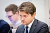 Peter Frølich er leder av Stortingets kontroll- og konstitusjonskomite. Her fra en høring i februar om kjøp av F-35. Foto: Arash A. Nejad