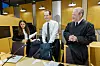 Saksøkernes advokater. Fra venstre: Advokatfullmektig Elmira Oshnavie (rettslig medhjelper), advokat Emanuel Feinberg (prosessfullmektig) og advokat Jon Wessel-Aas og (prosessfullmektig). Foto: Arash A. Nejad