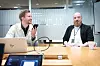 Under demonstrasjonen bygget André Eriksson og Alexander Blücker-Eriksen opp en oppgaveprofil for en kantine og fikk flere treff blant kandidatene. Foto: Eirik Helland Urke