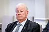 Kontroll- og konstitusjonskomite-medlem Carl I. Hagen ville vite om hvor lenge konsulenthusene skulle få lov til å ha sugerørene sine i statskassa på «Felles IKT»-prosjektet. Foto: Arash A. Nejad