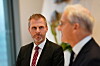 Digitaliseringsminister Torgeir Micaelsen og statsminister Jonas Gahr Støre.